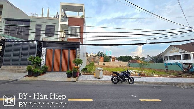 Hình ảnh Bán đất Mặt tiền đường 182 Lã Xuân Oai, TNP A, Q9  - DT:88m2