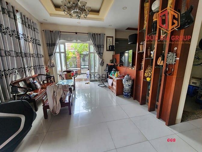 Hình ảnh Bán nhà  góc 2 mặt tiền khu dân cư Tân Phong sổ hồng 195m2 giá 11.2 tỷ
