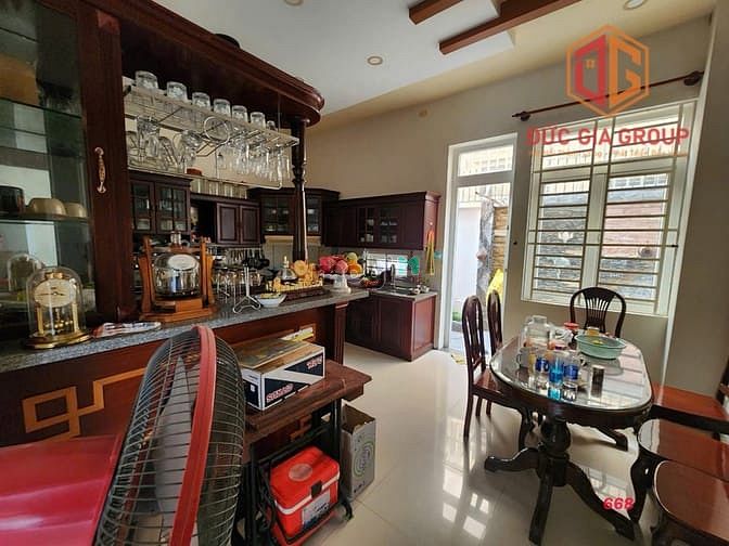 Hình ảnh Bán nhà  góc 2 mặt tiền khu dân cư Tân Phong sổ hồng 195m2 giá 11.2 tỷ