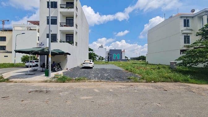 Hình ảnh Bán khuôn đất mặt tiền Nguyễn Văn Kỉnh