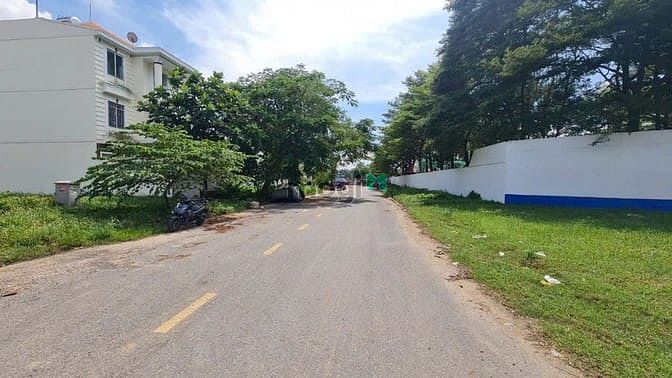 Hình ảnh Bán khuôn đất mặt tiền Nguyễn Văn Kỉnh
