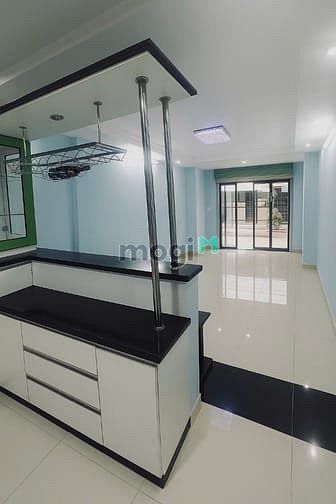 Hình ảnh Cho Thuê Nguyên Căn Quận 10 - Sát 3 Tháng 2 - 4 PN - 80M - 17 Triệu