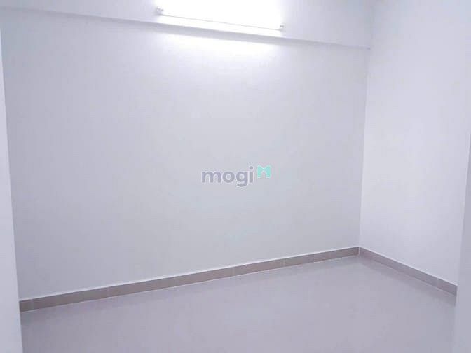 Hình ảnh C/c Bàu Cát, Hồng Lạc,Tân BÌnh căn 2p ngủ,không nội thất,9.6tr