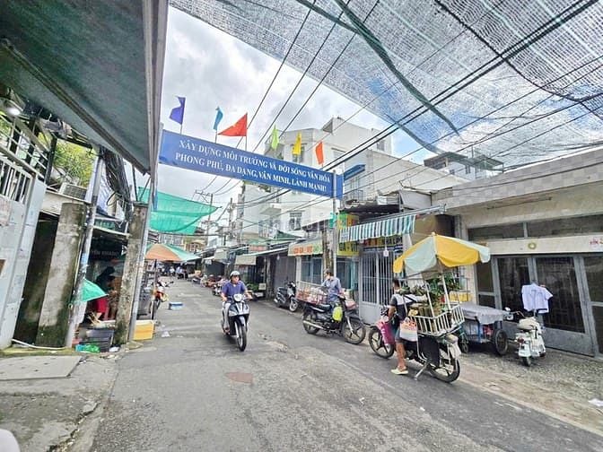 Hình ảnh Đất hẻm xe hơi cạnh Himlam Q7 - ngay trung tâm Q7 giá chỉ 10 tỷ/lô
