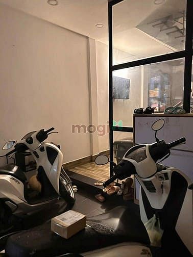 Hình ảnh Phòng cho thuê an ninh Quận 1, giờ giấc tự do