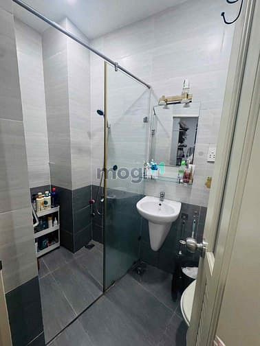 Hình ảnh Phòng cho thuê an ninh Quận 1, giờ giấc tự do