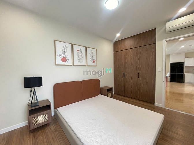Hình ảnh Cho thuê nhanh căn góc 2pn tại D'lusso full nội thất trống sẵn