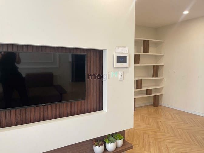 Hình ảnh Cho thuê nhanh căn góc 2pn tại D'lusso full nội thất trống sẵn