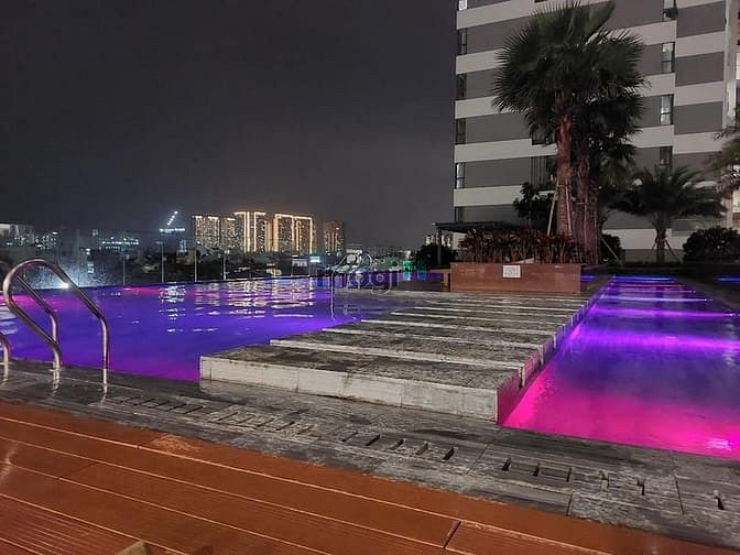 Hình ảnh Cho thuê nhanh căn góc 2pn tại D'lusso full nội thất trống sẵn