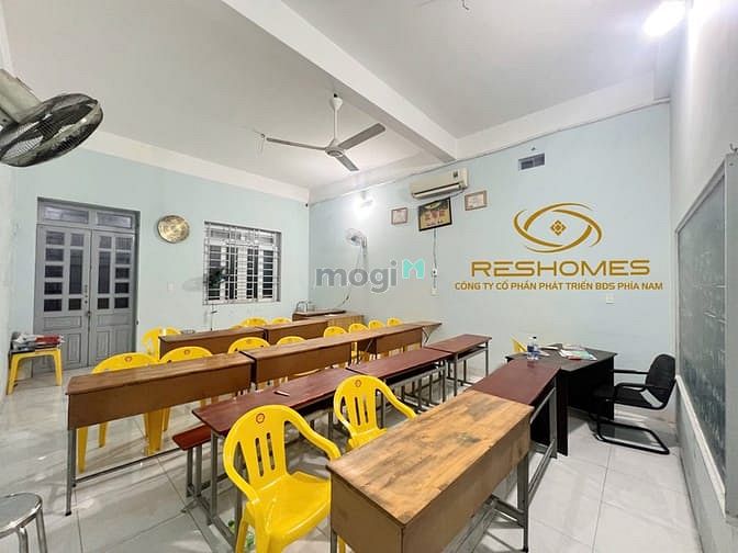 Hình ảnh Cho THUÊ mặt bằng ngang hơn 11m mặt tiền đường Đồng Khởi, Biên Hoà