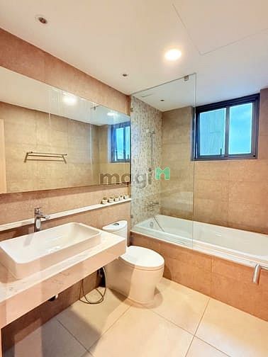 Hình ảnh Cho thuê Midtown  M7 giá rẻ , Tại Pmh, Q7 tphcm
