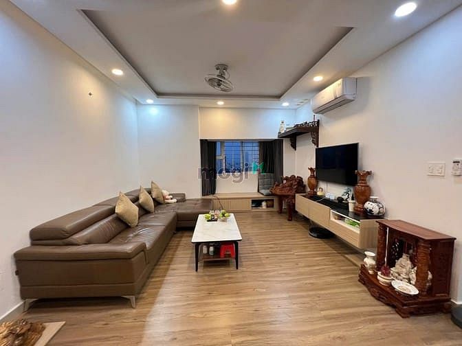 Hình ảnh 13tr/tháng, Nội thất, 90m2, 2PN. 2WC, C/c Screc, TRường Sa. Q3.