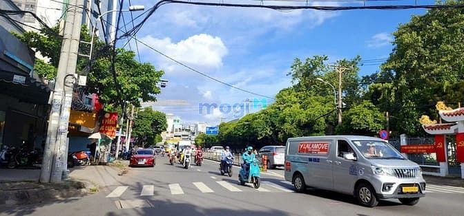 Hình ảnh Cho thuê góc 2MT kinh doanh đắc địa khu Tên Lửa