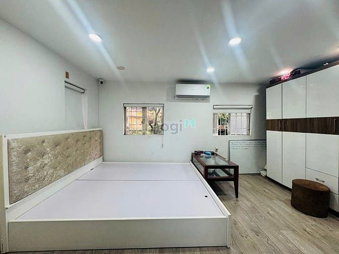 Hình ảnh 🌟Phải Thật Nhanh! Vip nhất tập thể Giảng Võ_Ba Đình_view hồ_Sổ to_80m