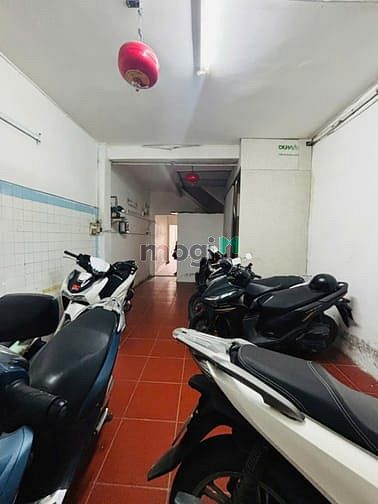 Hình ảnh Mặt Tiền Cách Mạng Tháng Tám - 6PN - Đang Cho Thuê - 80M - 25 Tỷ