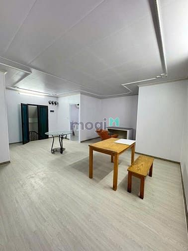 Hình ảnh 🌟Tập Thể Nguyễn Ngọc Doãn_Đống Đa_Lô Góc_150m2 4pn 2wc chỉ 4,48 tỷ🌟