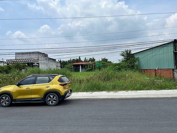 Hình ảnh Chính Chủ Gửi Bán Lô Đất Mặt Tiền QL50 củ Thuộc Ấp Trí Đồ, Tiền Giang