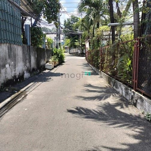 Hình ảnh Nhà Hiệp Phú 2 Tầng 70 met2 Hẻm Ô Tô 4,2 Tỷ TL.