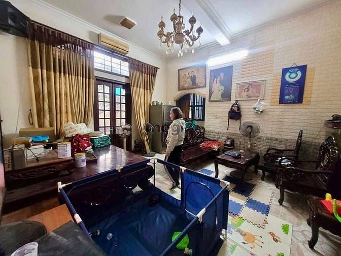 Hình ảnh Bán nhà Hà Đông đường Ngô Quyền, 10,1 tỷ, 55m2 x 4 tầng, dân trí cao.