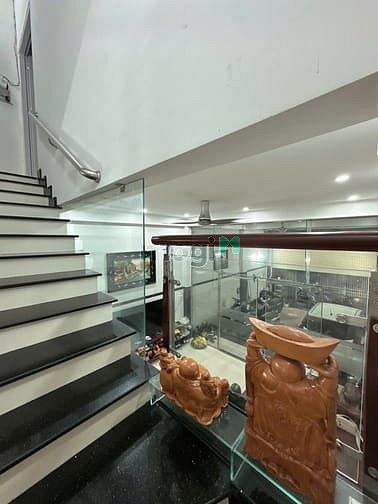 Hình ảnh Bán nhà 4L BTCT hẻm 8m Cộng Hòa sát ga T3 ngang 5m 100m2 có gara 23 tỷ