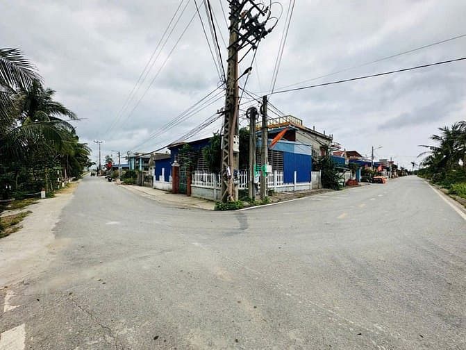 Hình ảnh Lô đất trục xã phong quang – sát vinhomes dương kinh – giá hiếm  zalo