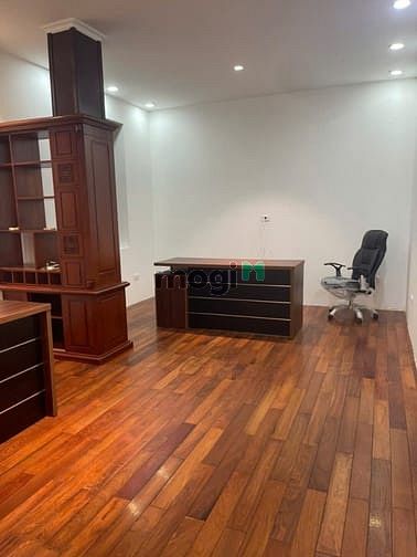 Hình ảnh Cho thuê biệt thự trần kim xuyến 150m x4T