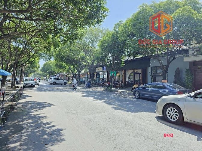 Hình ảnh Bán lô đất góc 2 mặt tiền đường Phan Trung sổ hồng 150m2 giá 17.9 tỷ