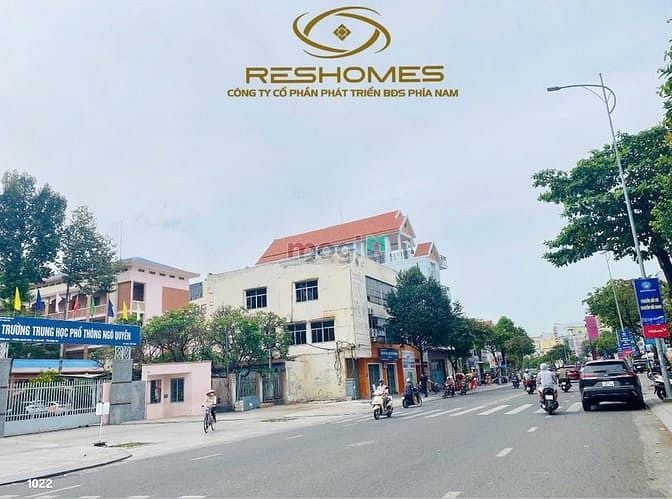 Hình ảnh Cho THUÊ tòa nhà 7 tầng có thang máy đường 30/04 ngay trường Ngô Quyền
