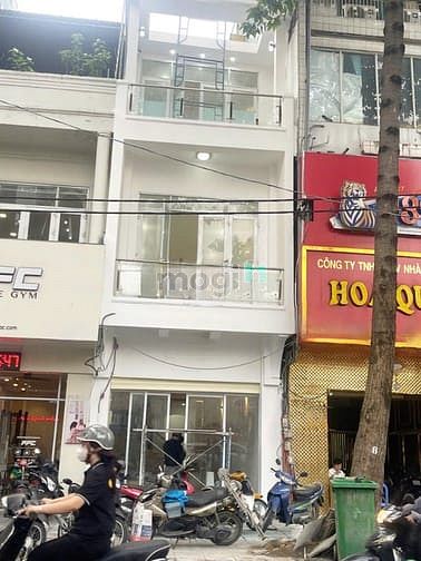 Hình ảnh Cho thuê nhà kinh doanh trung tâm Quận 1