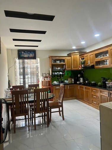 Hình ảnh Nhà 1 sẹc thới an 11 quận 12 cũ 70m2 4 tầng 5 tỷ 950.