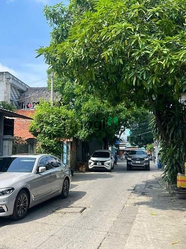 Hình ảnh Nhà 1 sẹc thới an 11 quận 12 cũ 70m2 4 tầng 5 tỷ 950.