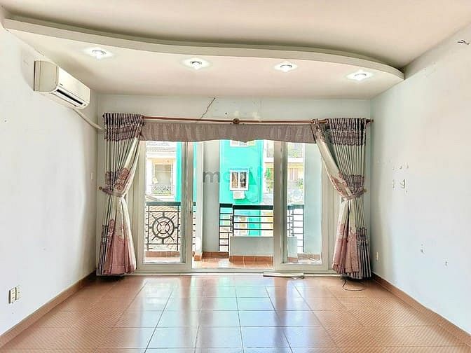 Hình ảnh phòng trọ Phú Nhuận, nữ thuê, máy lạnh, nước nóng nội thất cơ bản