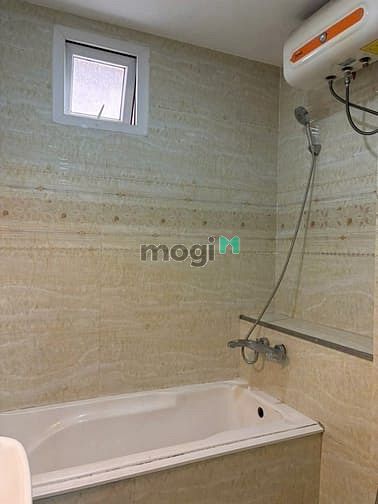 Hình ảnh C/c Phú Thạnh, Nguyễn Sơn, TP: 3PN, 2WC 110m2, Căn góc, 10tr/th