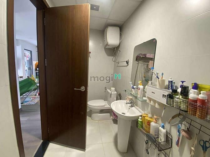 Hình ảnh Căn DUY NHẤT_CC Blue Thành Trung-75m Lô Góc 2PN 2 WC - View Phố và Hồ