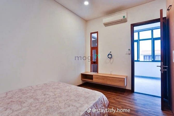 Hình ảnh Siêu Phẩm CHDV 3 Phòng Ngủ Có Thang Máy Gần Sân Bay Tân Sơn Nhất