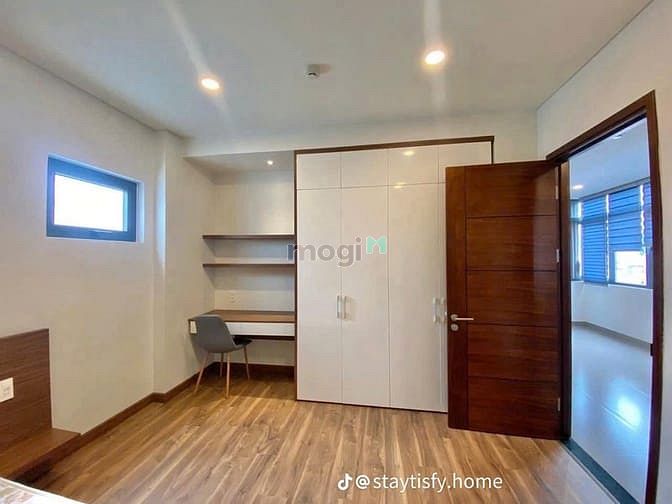 Hình ảnh Siêu Phẩm CHDV 3 Phòng Ngủ Có Thang Máy Gần Sân Bay Tân Sơn Nhất