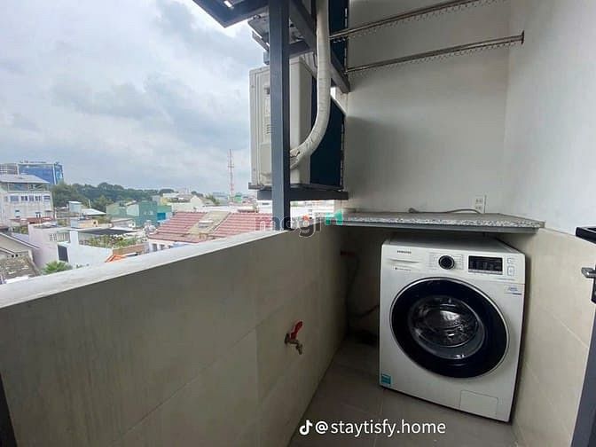 Hình ảnh Siêu Phẩm CHDV 3 Phòng Ngủ Có Thang Máy Gần Sân Bay Tân Sơn Nhất