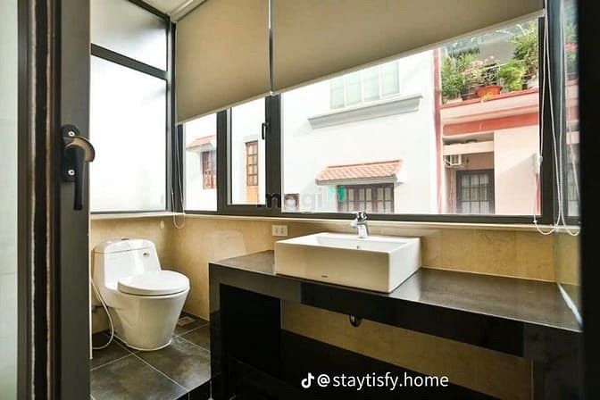 Hình ảnh Siêu Phẩm CHDV 3 Phòng Ngủ Có Thang Máy Gần Sân Bay Tân Sơn Nhất