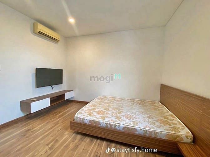 Hình ảnh Siêu Phẩm CHDV 3 Phòng Ngủ Có Thang Máy Gần Sân Bay Tân Sơn Nhất