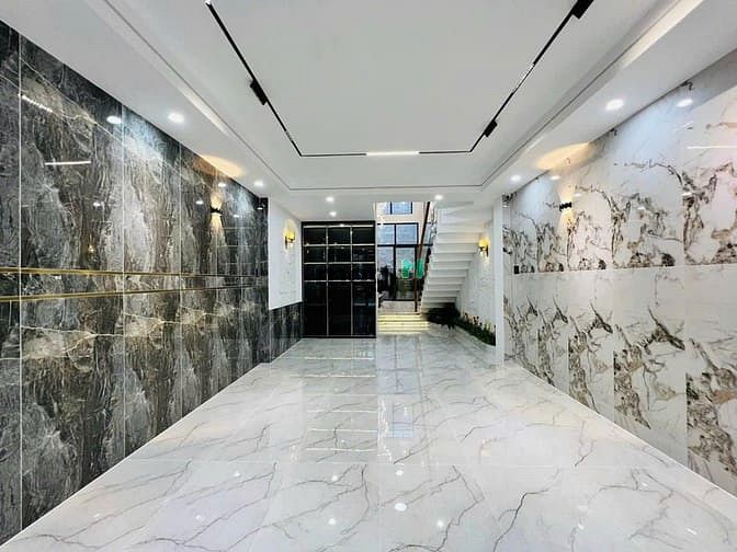 Hình ảnh Siêu phẩm giá mềm lên sóng - tuyến Phan Xích long
