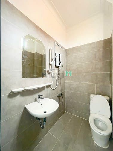 Hình ảnh Cho thuê Trang Chủ MB66.COM / Đăng Ký Tặng 66K quận 1 có máy giặt riêng, thang máy,gần chợ Bến Thành