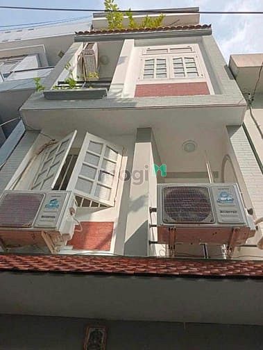 Hình ảnh Cho thuê nhà quận 10 - 5pn - 17 triệu