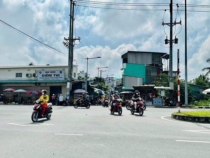 Hình ảnh Nền diện tích đẹp mặt tiền Trần Quang Diệu nd, Bình Thuỷ, Cần Thơ