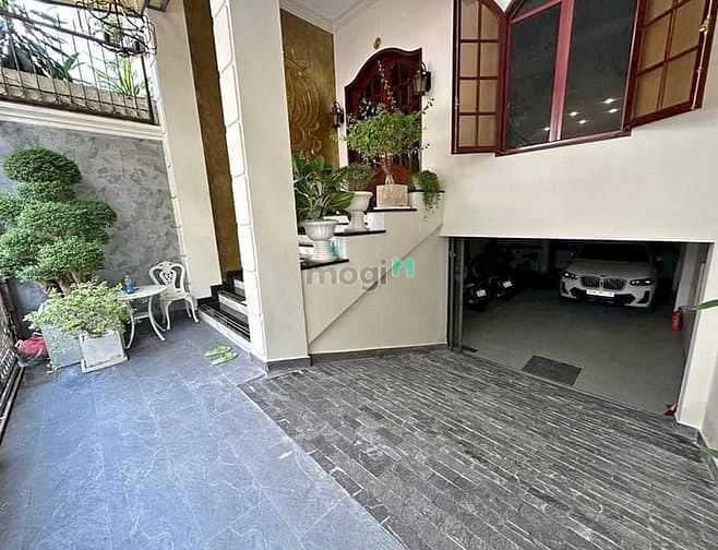 Hình ảnh Cho thuê biệt thự có hầm Trần thiện chánh, phường 12, Quận 10