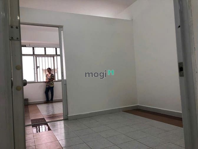 Hình ảnh Chung cư Phan Xích Long, P7, PN: 60m2, 2p ngủ, máy lạnh, 9tr/th