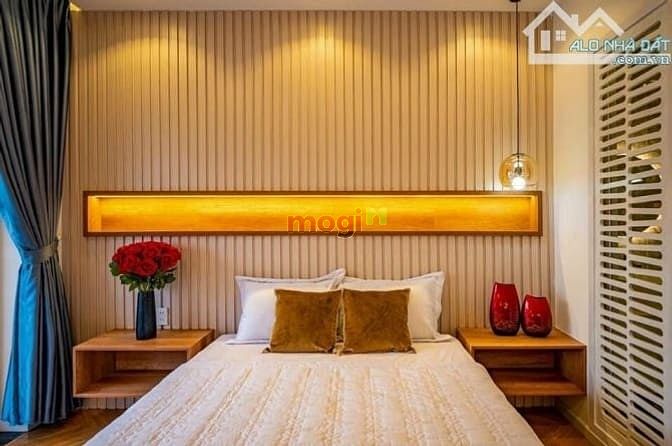 Hình ảnh Chủ hạ 5 tỷ cần bán gấp mặt tiền Lý Thái Tổ, 4x20m, 4 tầng, lề 7m, Q10