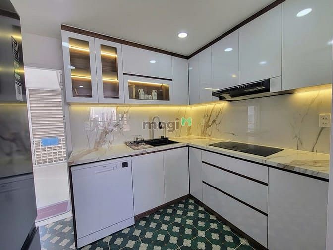 Hình ảnh Bán Trang Chủ MB66.COM / Đăng Ký Tặng 66K Mỹ Phát, trung tâm Phú Mỹ Hưng 130m2 3PN view sông
