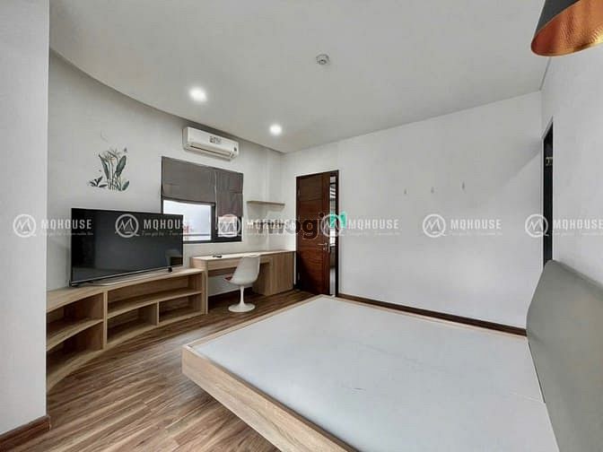 Hình ảnh CHDV 3 Phòng Ngủ 100m2 Có Thang Máy Ngay Sân Bay Tân Sơn Nhất