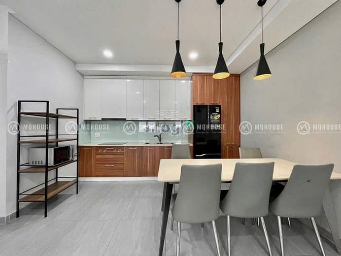 Hình ảnh CHDV 3 Phòng Ngủ 100m2 Có Thang Máy Ngay Sân Bay Tân Sơn Nhất