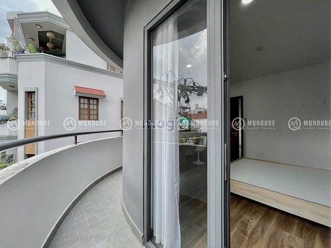 Hình ảnh CHDV 3 Phòng Ngủ 100m2 Có Thang Máy Ngay Sân Bay Tân Sơn Nhất